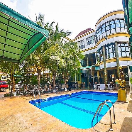Charleston Hotel Аккра Экстерьер фото