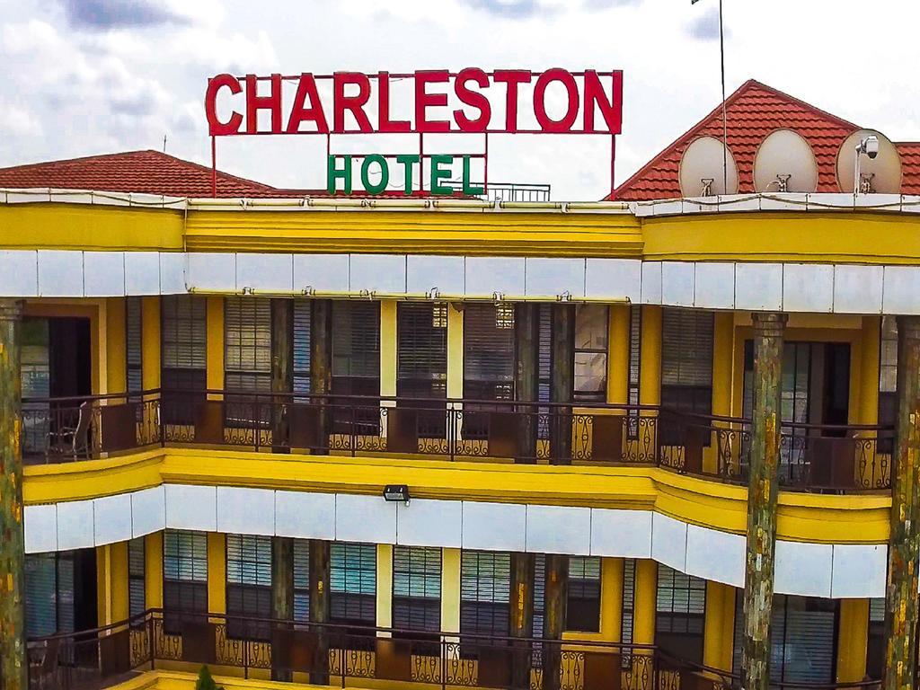 Charleston Hotel Аккра Экстерьер фото