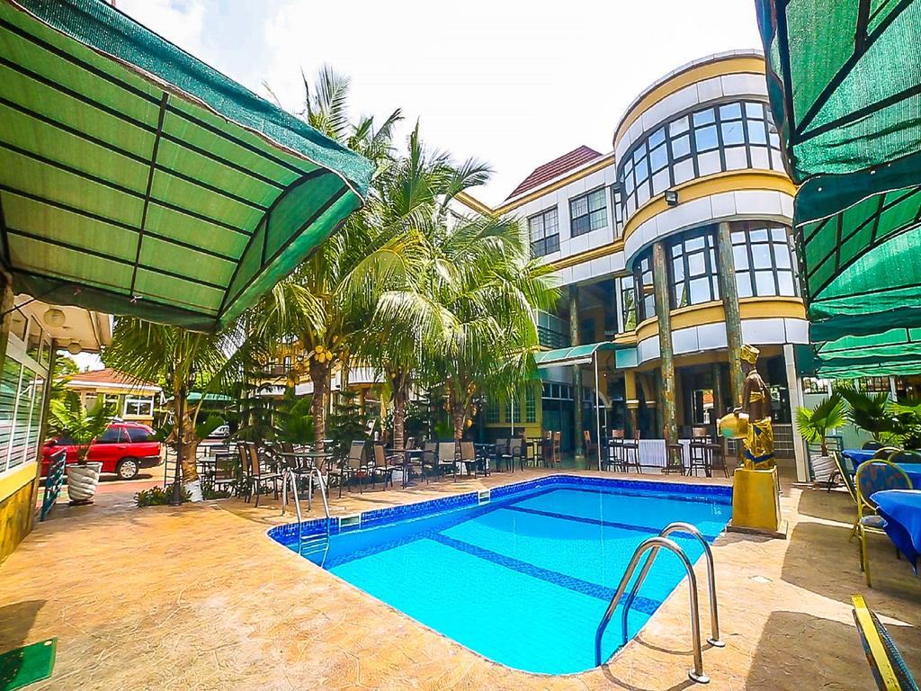 Charleston Hotel Аккра Экстерьер фото